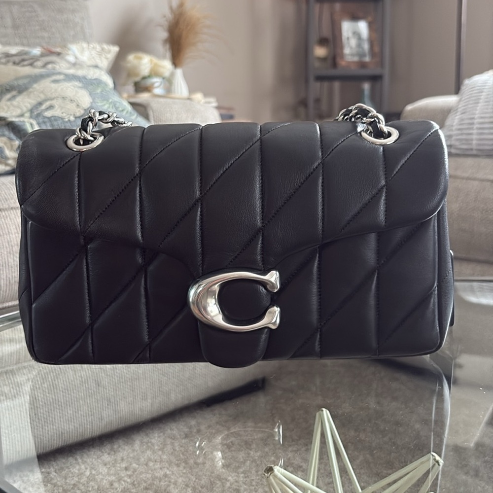 Coach Tabby 26 Black Quilted Leather Shoulder Bag Pristine condition